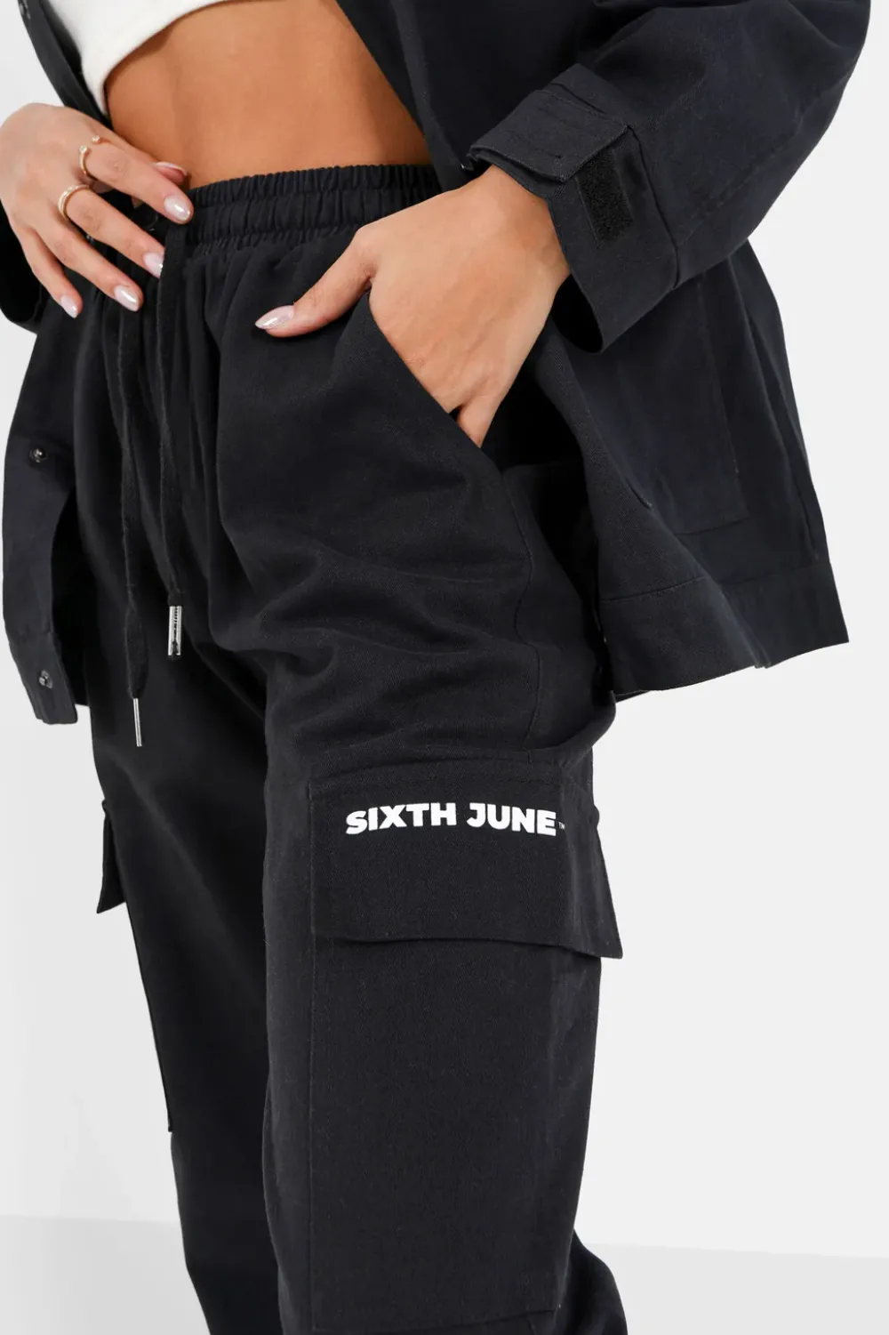 pantalon_cargo_droit_noir_2.webp Femme Sixth June Pantalons | Pantalon Cargo Droit Noir