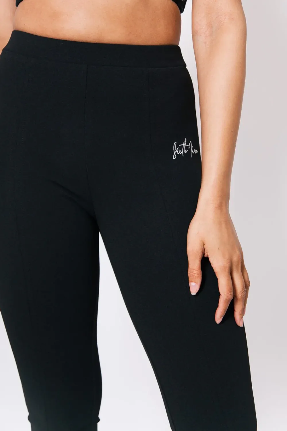 pantalon_flare_fente_noir_2.webp Femme Sixth June Pantalons | Pantalon Flare Fente Noir