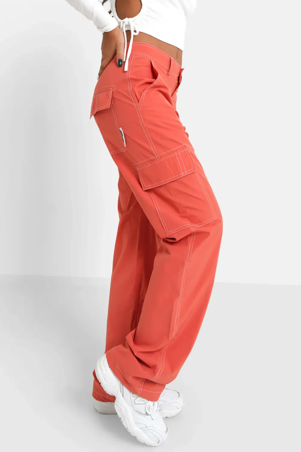 pantalon_fluide_cargo_rose_fonce_3.webp Femme Sixth June Pantalons | Pantalon Fluide Cargo Rose Fonce