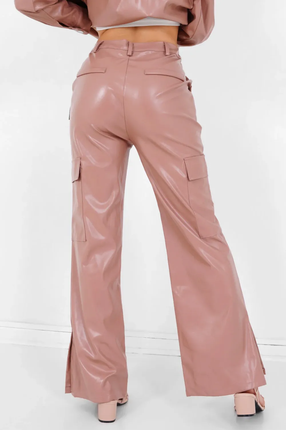 pantalon_simili_cuir_fentes_rose_4.webp Femme Sixth June Pantalons | Pantalon Simili Cuir Fentes Rose