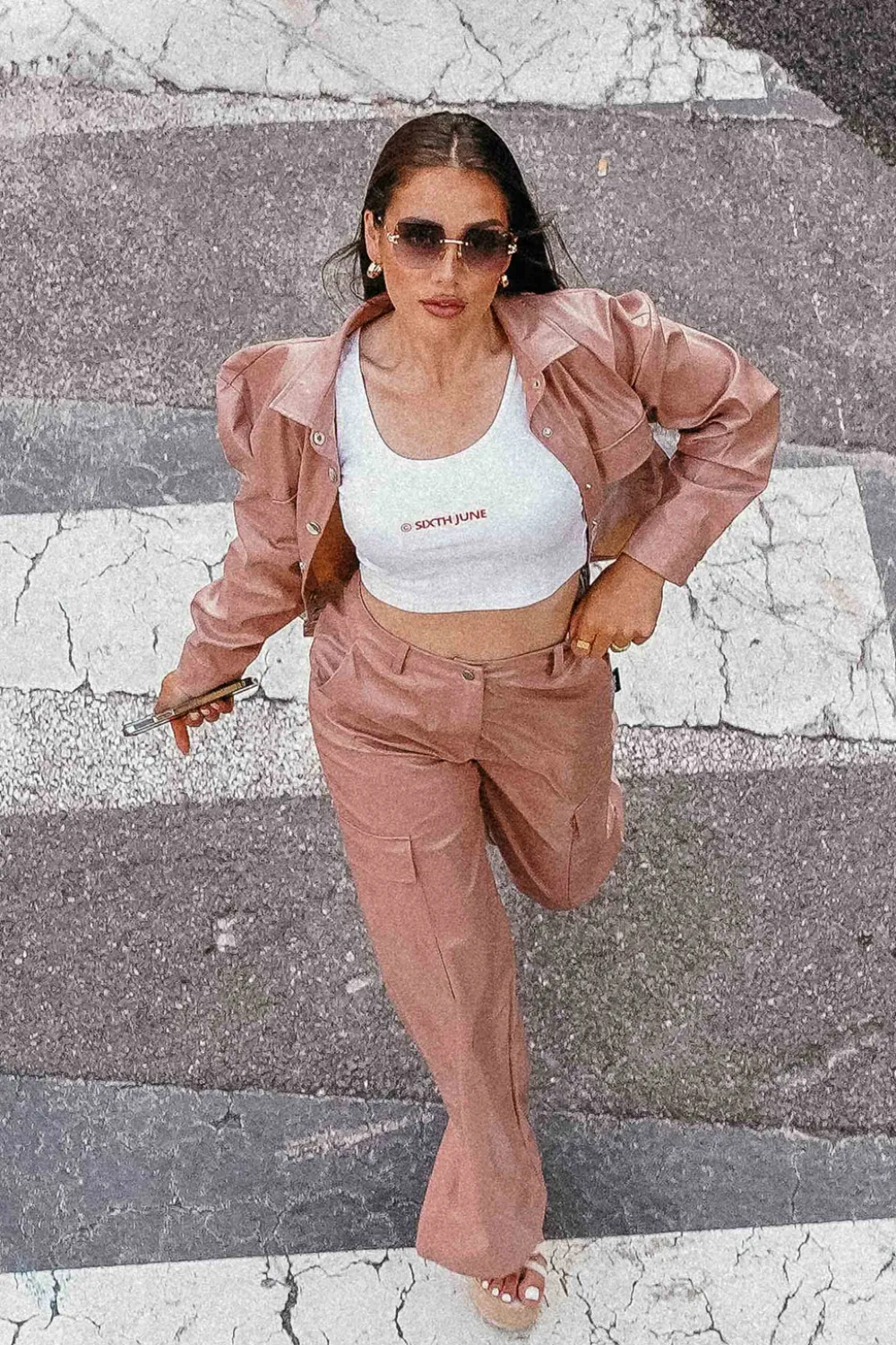 pantalon_simili_cuir_fentes_rose_5.webp Femme Sixth June Pantalons | Pantalon Simili Cuir Fentes Rose