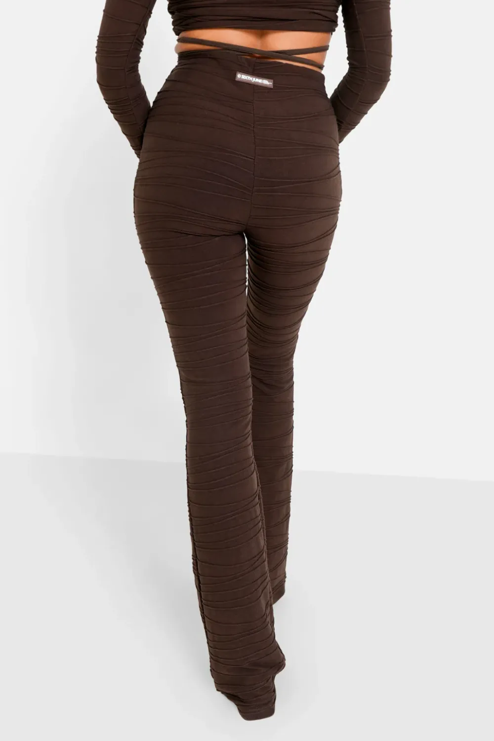 pantalon_texture_evase_marron_fonce_4.webp Femme Sixth June Pantalons | Pantalon Texture Evase Marron Fonce