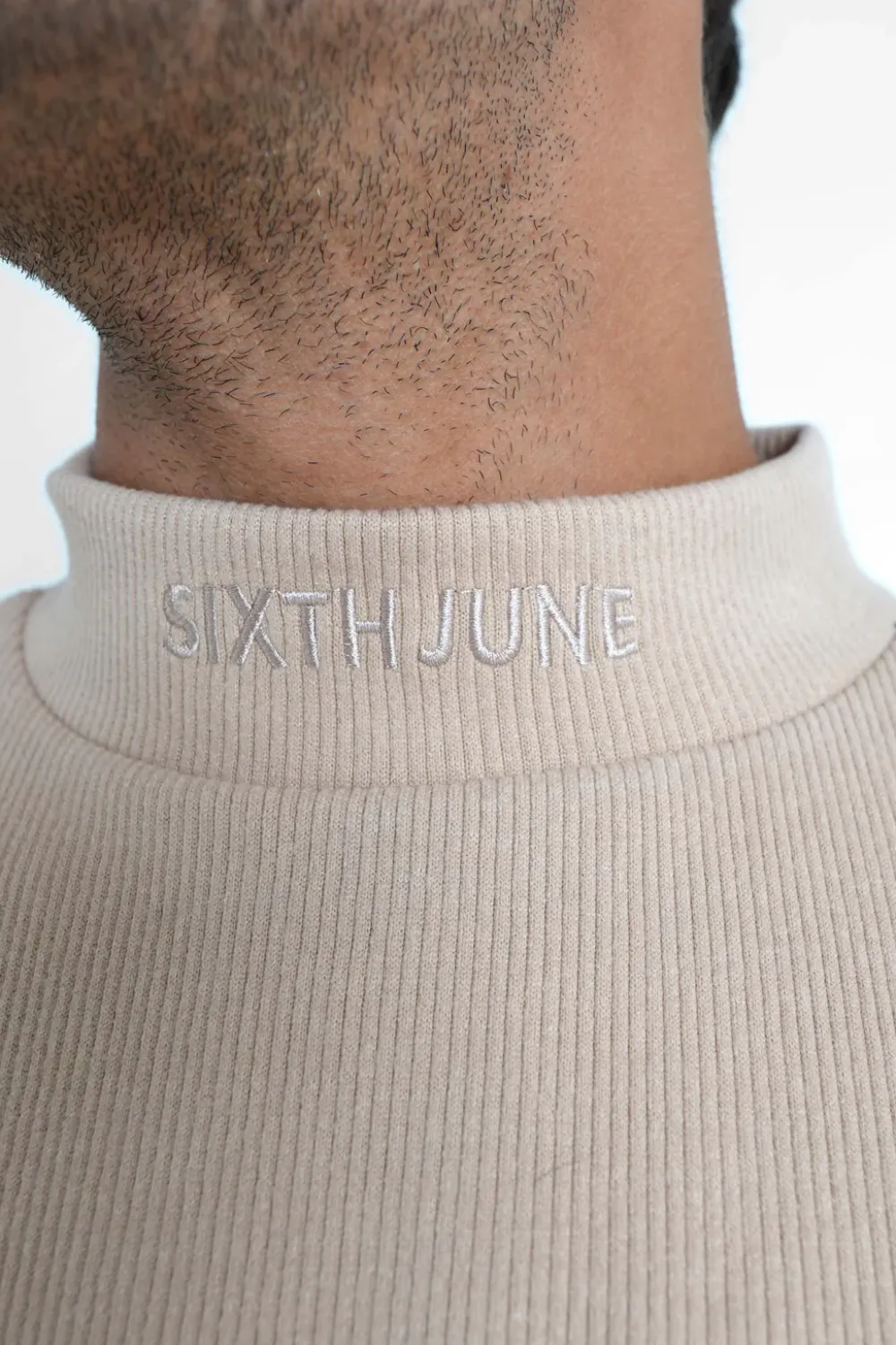 pull_maille_logo_brode_beige_2.webp Homme Sixth June Sweats | Pull Maille Logo Brode Beige