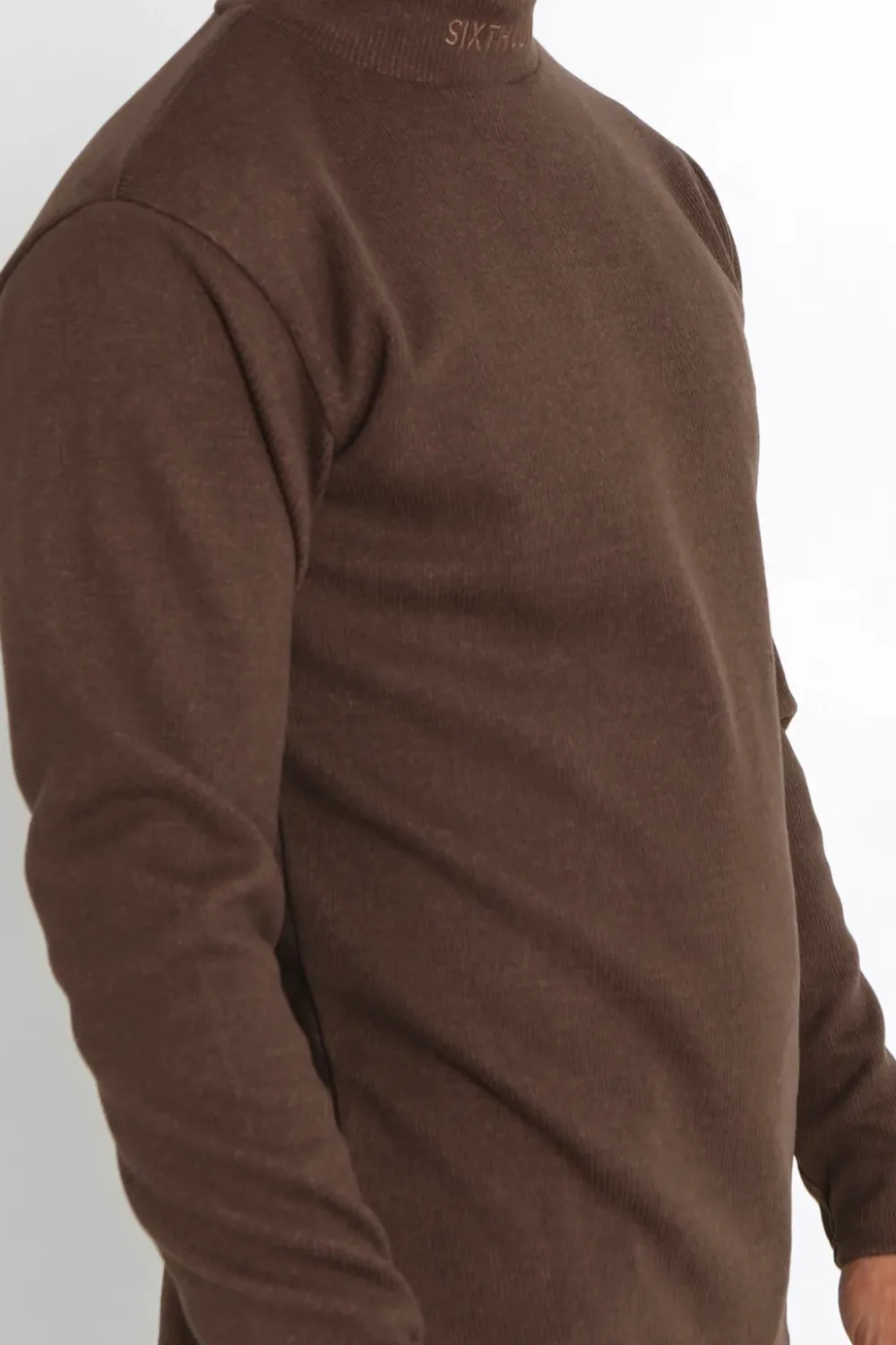 pull_maille_logo_brode_marron_3.webp Homme Sixth June Sweats | Pull Maille Logo Brode Marron