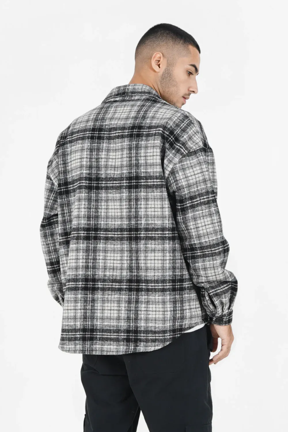 surchemise_tartan_polaire_noir_3.webp Homme Sixth June Hauts | Surchemise Tartan Polaire Noir