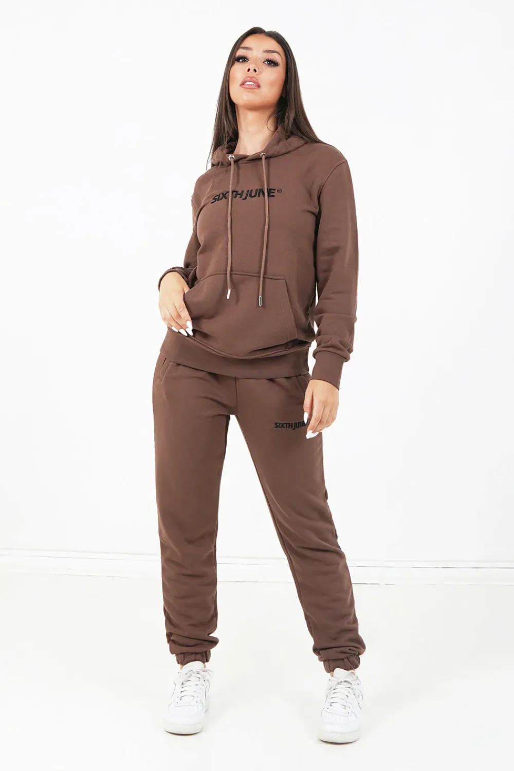 sweatshirt_capuche_logo_brode_marron_5.webp Homme Sixth June Sweats | Sweatshirt Capuche Logo Brode Marron