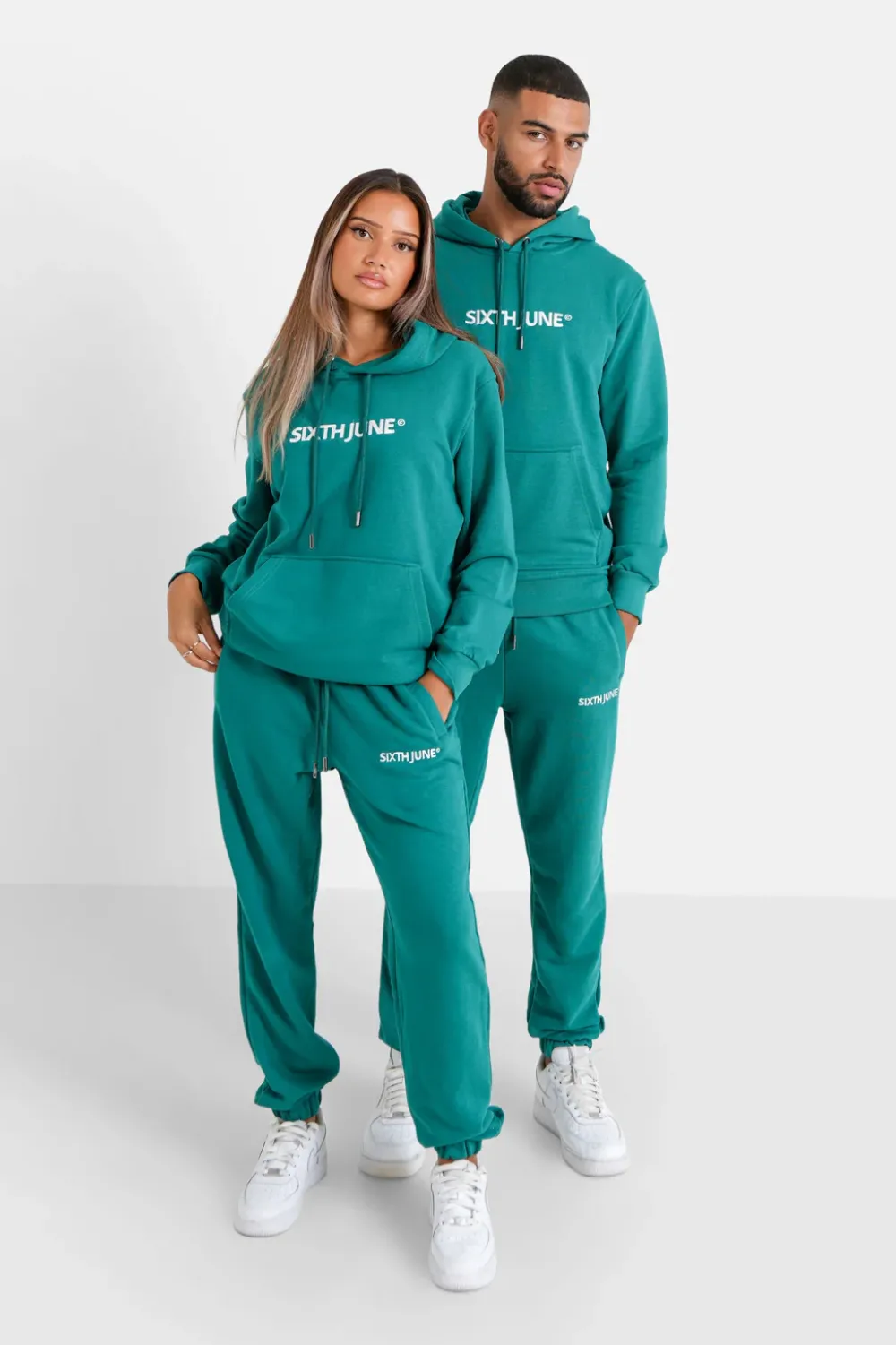 sweatshirt_capuche_logo_brode_vert_6.webp Homme Sixth June Sweats | Sweatshirt Capuche Logo Brode Vert