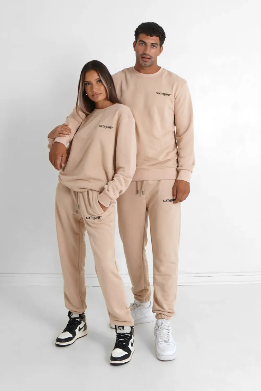 sweatshirt_soft_logo_brode_beige_clair_6.webp Homme Sixth June Sweats | Sweatshirt Soft Logo Brode Beige Clair