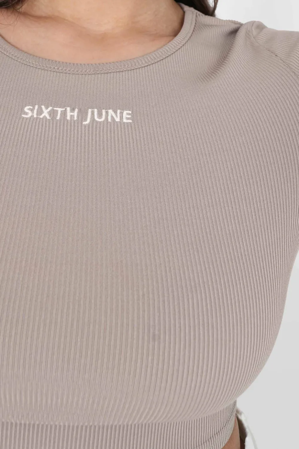 top_manches_longues_dos_nu_beige_fonce_2.webp Femme Sixth June Hauts | Top Manches Longues Dos Nu Beige Fonce