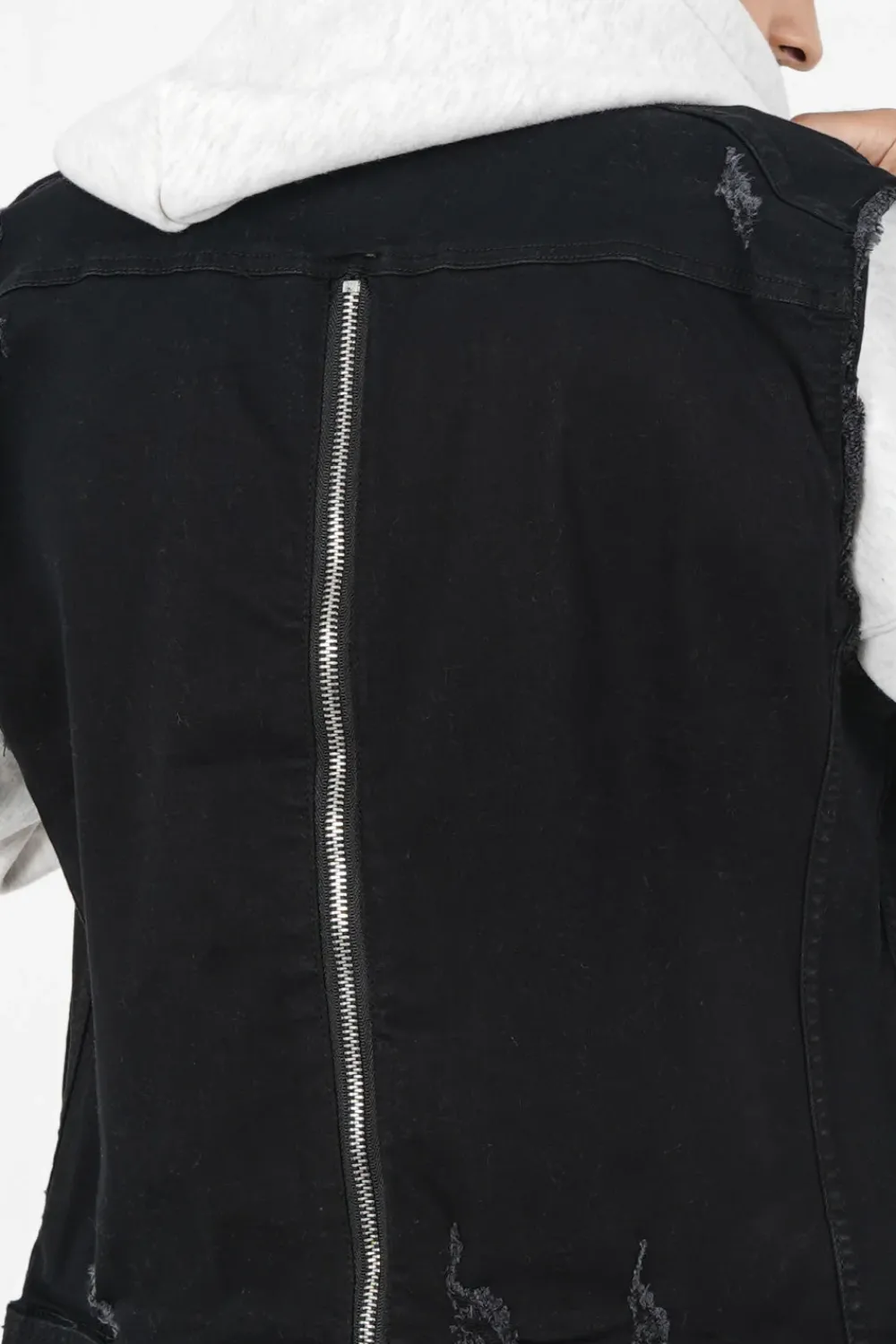 veste_destroy_sans_manches_noir_2.webp Homme Sixth June Manteaux | Veste Destroy Sans Manches Noir