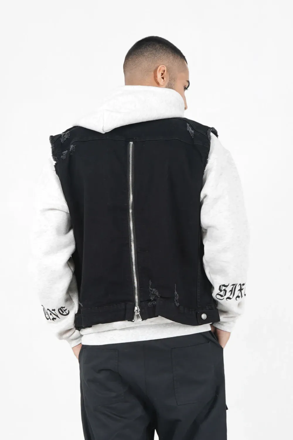 veste_destroy_sans_manches_noir_4.webp Homme Sixth June Manteaux | Veste Destroy Sans Manches Noir