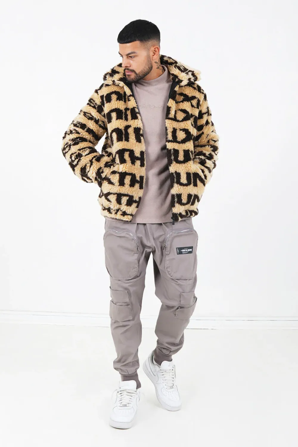 Homme Sixth June Manteaux | Veste Fourrure Logo Beige